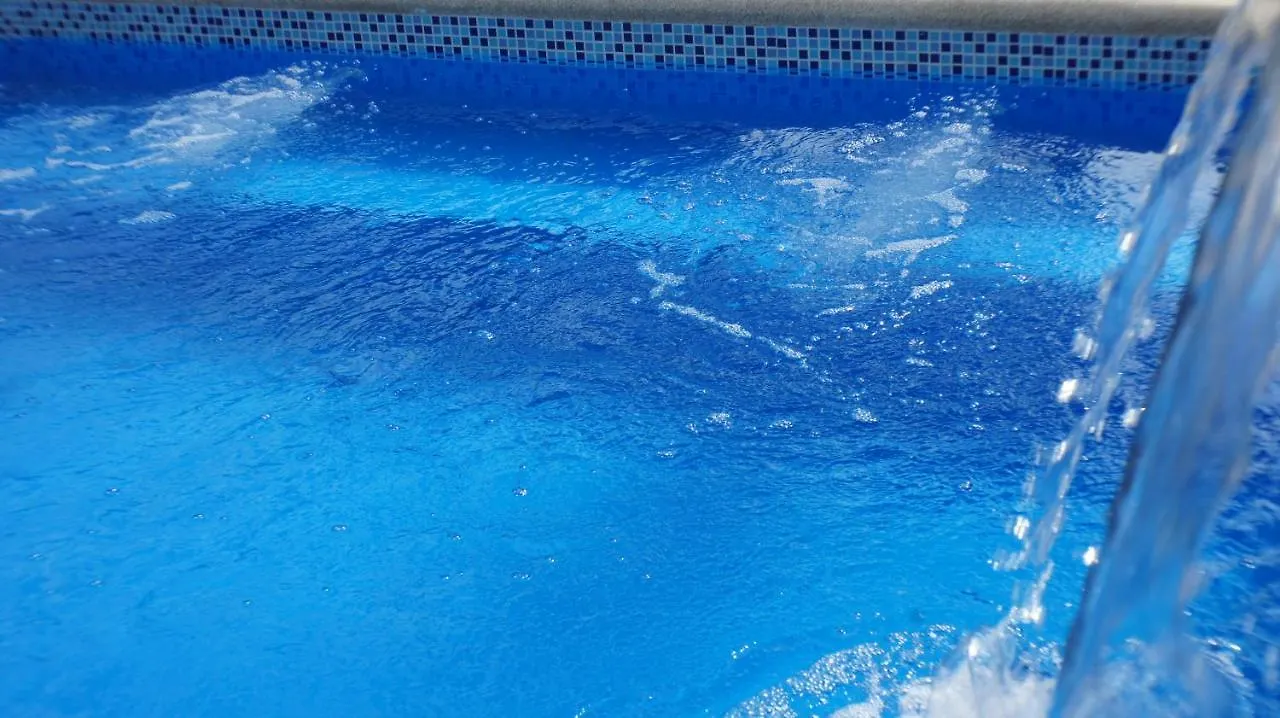 Urdesa Suites Hotel جواياكيل