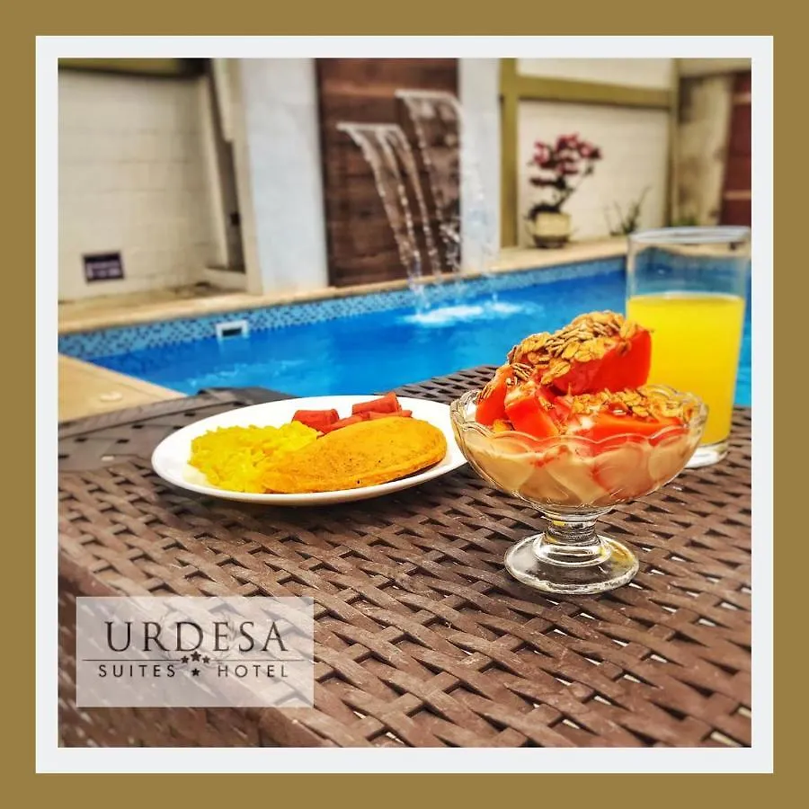 Urdesa Suites Hotel جواياكيل