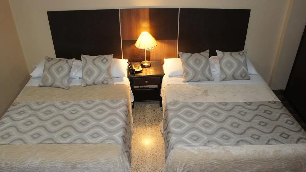 Urdesa Suites Hotel Guayaquil